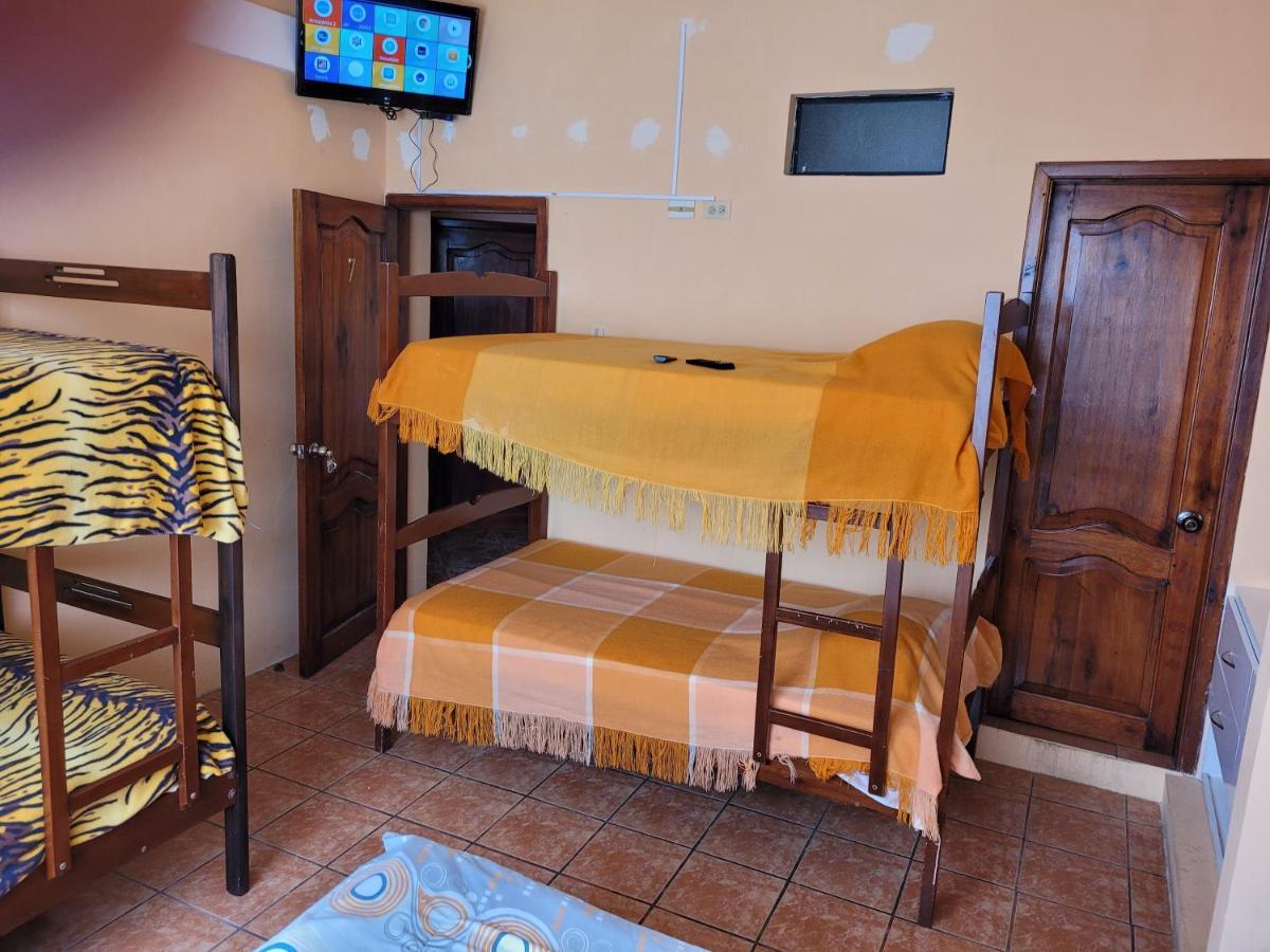 Hostal Haziel Salinas  Esterno foto