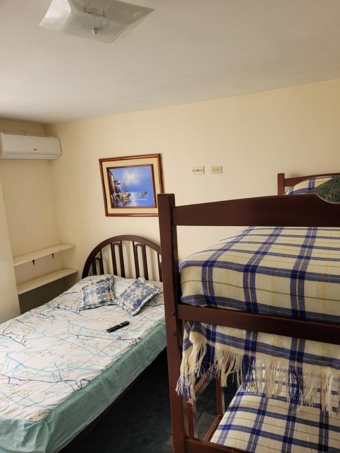 Hostal Haziel Salinas  Esterno foto