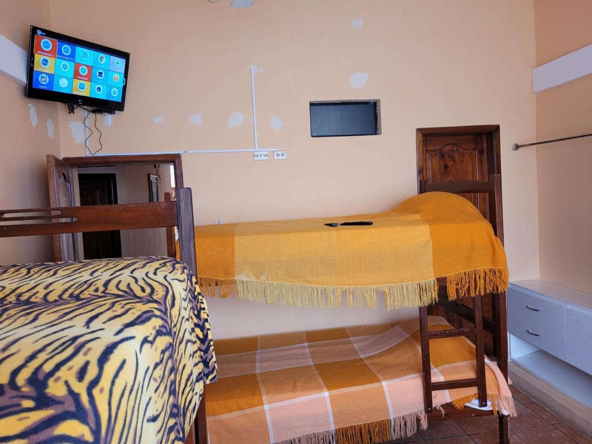 Hostal Haziel Salinas  Esterno foto
