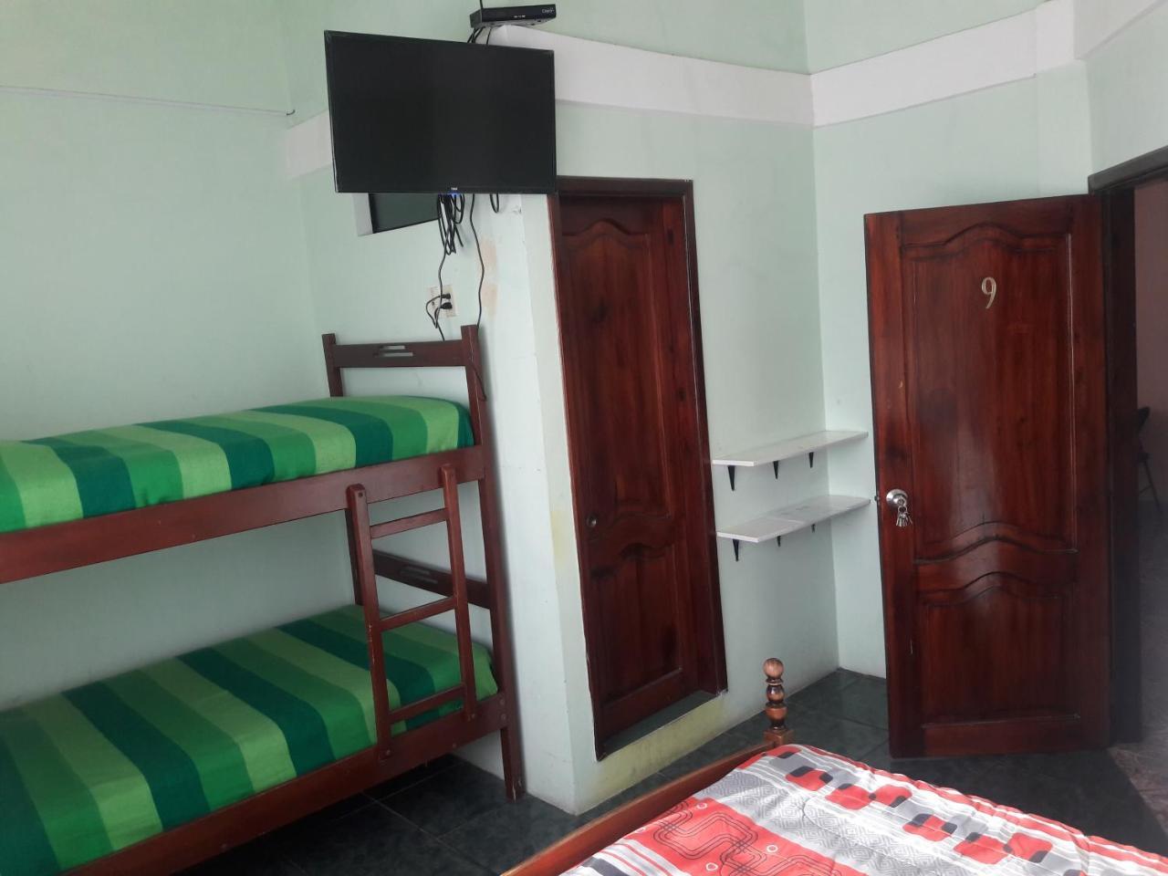 Hostal Haziel Salinas  Esterno foto