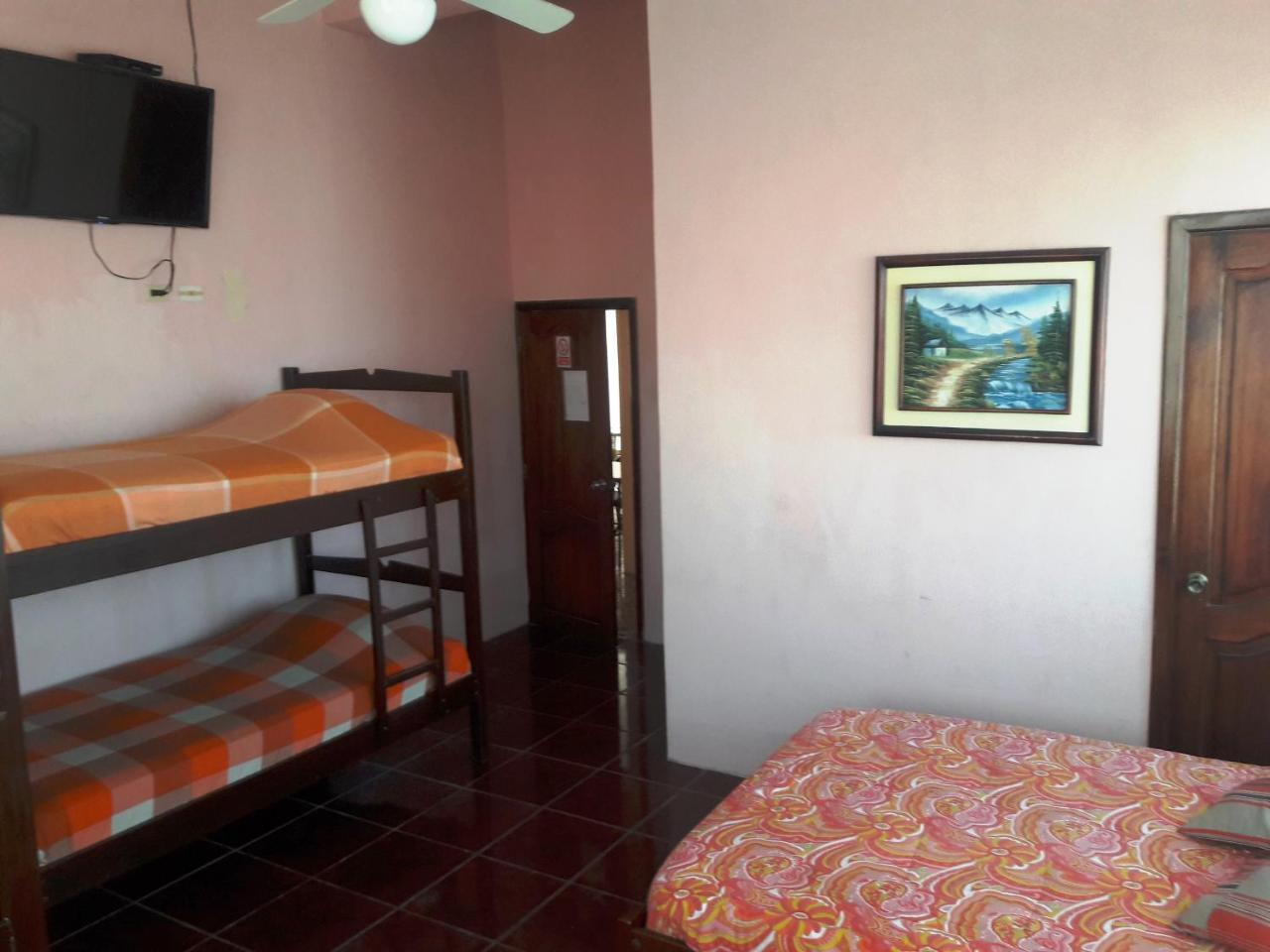 Hostal Haziel Salinas  Esterno foto